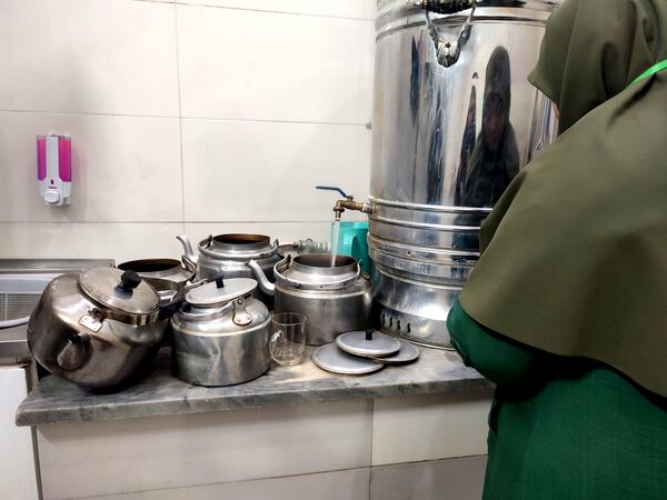 حلول ماه مبارک رجب جلوه‌ای از بندگی و خدمت در باغمزار