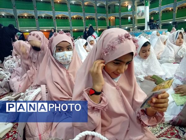 آیین زیبای جشن تکلیف دختران یزدی در حسینیه محمود آباد