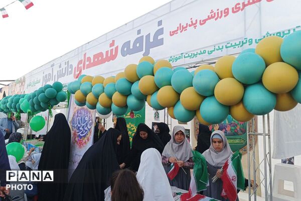 شور غدیر در ورامین خیابان‌های شهر میزبان جشن بزرگ مردمی