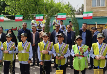 پویش ملی کاشت نهال امید، هر نهال یک امید برای ایران در شیراز