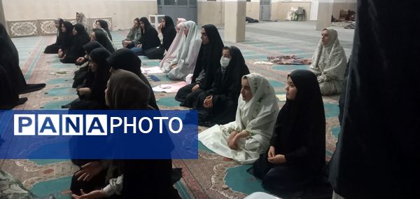 حضور چشمگیر نوجوانان هلیلانی در مراسم معنوی اعتکاف 