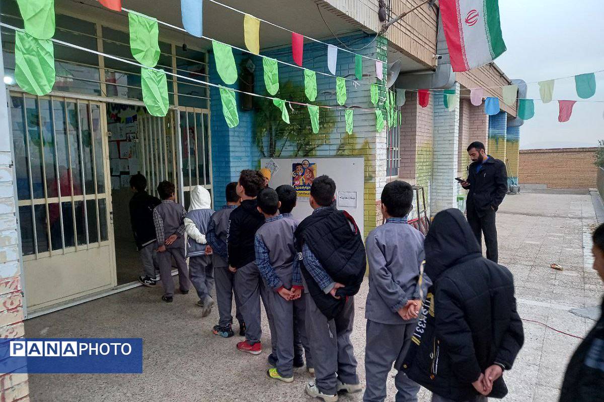 ولادت حضرت فاطمه(س)؛ الگوی تمام زنان شیعه جهان در چهل قز