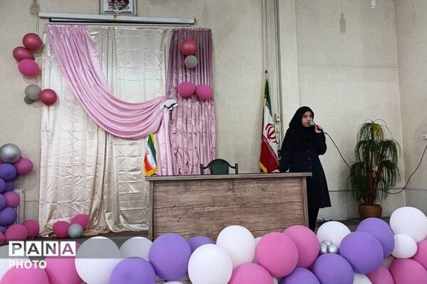 طنین عطر بندگی در فضای مدارس