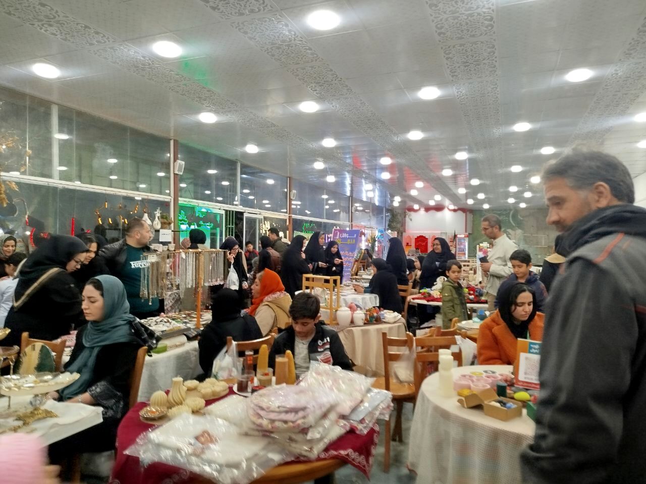 اختتامیه نمایشگاه نوروزی ارغوان در فاروج