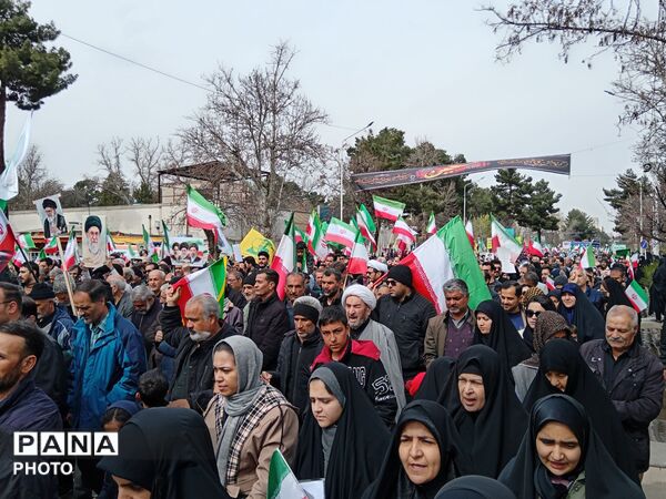 حضور پرشور مردم انقلابی شهرستان نیشابور در نماز جمعه روز جهانی قدس 