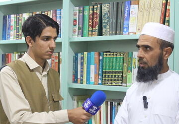 انتقاد مربی اهل شهرستان درمیان از برگزاری غیرحضوری مسابقات قرآن دانش‌آموزی