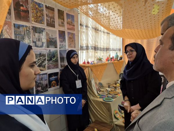 هفته ماها، فرصتی برای درخشش استعدادهای هنری دانش‌آموزان دبیرستان شهید همت