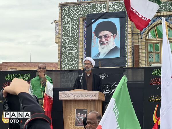 بیعت مردم جزیره قشم با آیت‌الله سید مجتبی حسینی خامنه‌ای 