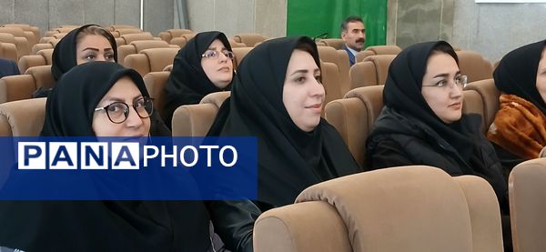 آیین اختتامیه دهمین دوره جشنواره نوجوان خوارزمی در طرقبه شاندیز