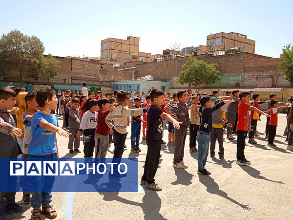 دهمین دوره تدریس جهادی وتر توسط دانشجویان تربیت دبیری در مشهد