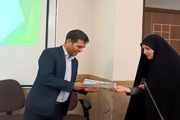 تقدیر از خادمین و عوامل موکب آموزش و پرورش شهرستان گناباد 