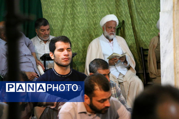 یادواره سادات شهید و چهلم شهدای خدمت در قم