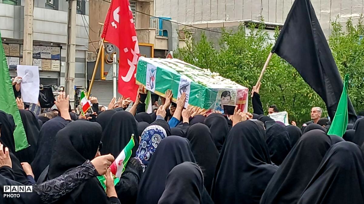 تقاص خون شهدای دانش آموز، قلع و قمع آمریکایی‌ها در منطقه باشد