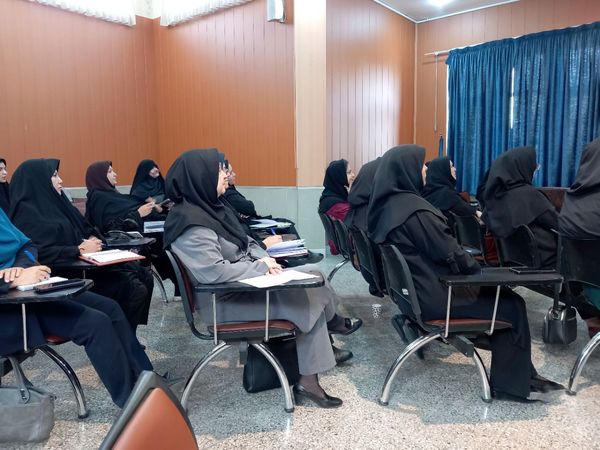 همایش هفته بهداشت روان مشاوران مدارس ناحیه ۶ مشهد