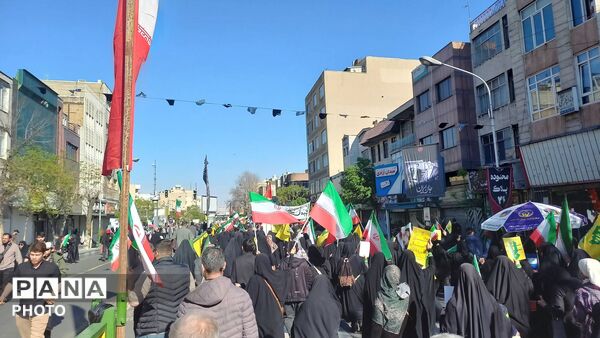 قاب های ماندگار از اربعین رهبر شهید 