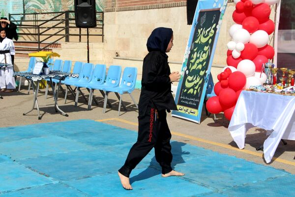 پروازِ شورِ ورزش در کاوه آهنگر