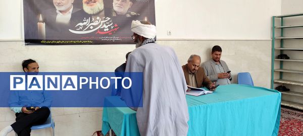 نماز  عبادی سیاسی جمعه در عشق آباد 