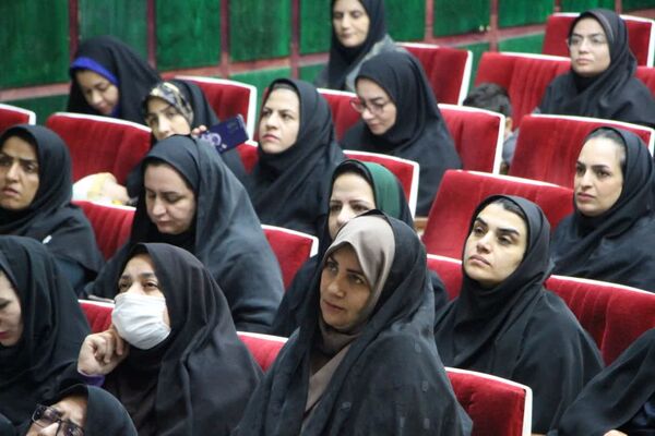 همایش معلمان جهادگر استان یزد