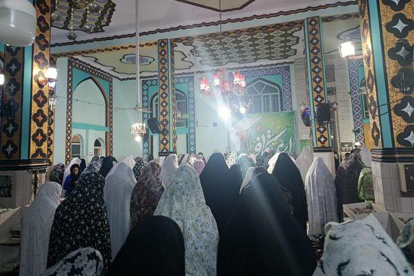 حضور امید بخش نوجوانان در اعتکاف مسجد جامع لپویی