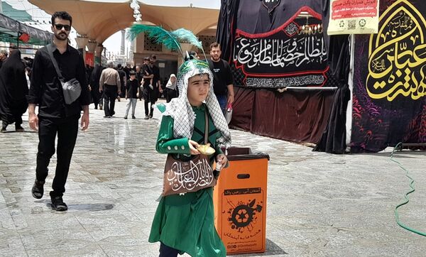 جلوه هایی از سوگواری سیدالشهدا در خیابان سوم خرداد قم
