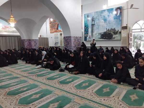 گامی مؤثر در تداوم آرمان‌های انقلاب اسلامی دبیرستان متوسطه اول سرهنگ غفوری