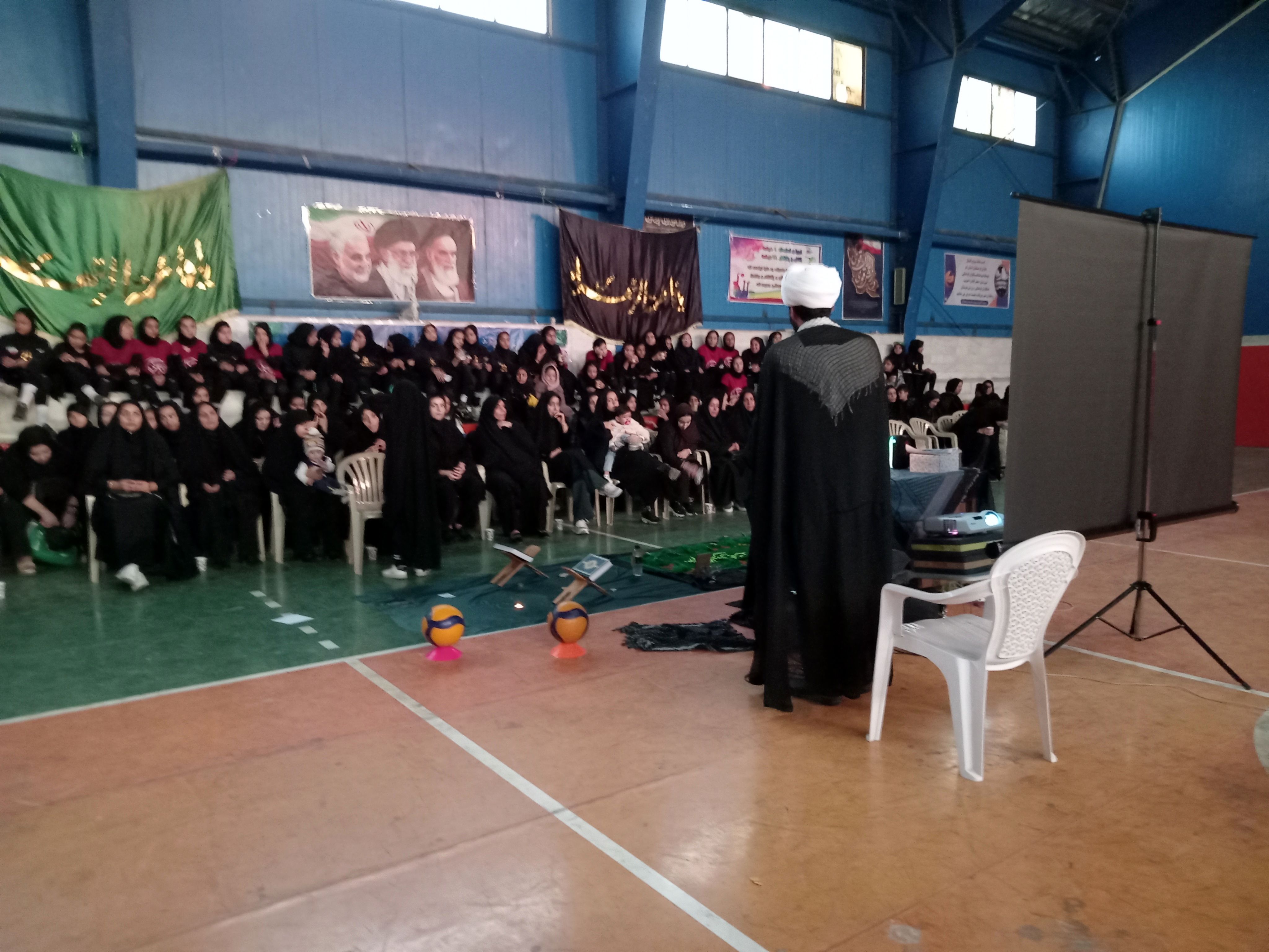 عزاداری دختران ورزشکاران شهر جعفریه به‌مناسبت شهادت حضرت فاطمه زهرا(س) 