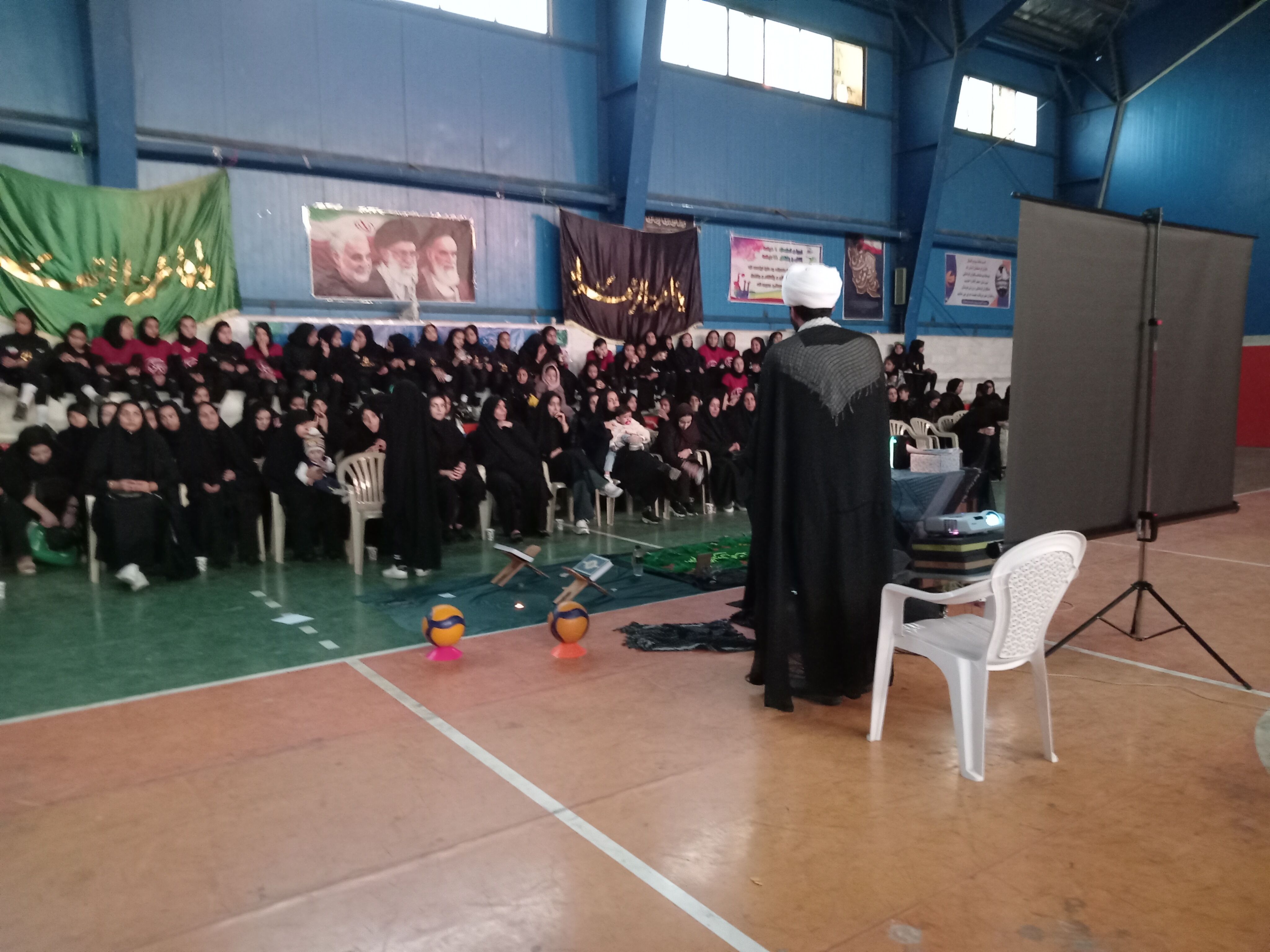 عزاداری دختران ورزشکاران شهر جعفریه به‌مناسبت شهادت حضرت فاطمه زهرا(س) 