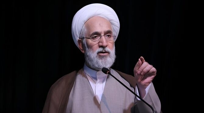 همراهی یا ایفای نقش در پروژه‌های دشمنان اقدام علیه امنیت ملی است