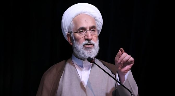 همراهی یا ایفای نقش در پروژه‌های دشمنان اقدام علیه امنیت ملی است