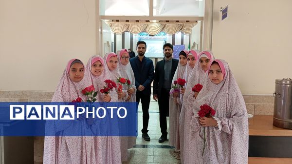 آیین تجلیل از برگزیدگان چهل و سومین دوره مسابقات قرآن، عترت و نماز شهرستان بن