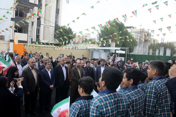 افتتاح مدرسه  ۱۲ کلاسه فروغی بسطامی در بوشهر