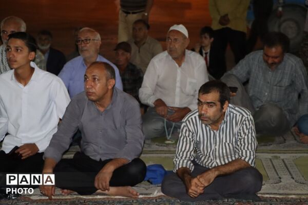  آشخانه غرق در نور میلاد؛ جشن پیامبر رحمت و امام صادق(ع) 