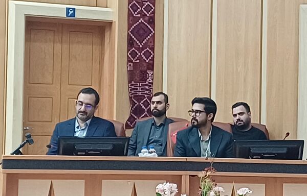 دیدار صمیمی تشکل های دانش آموزی با استاندار گیلان
