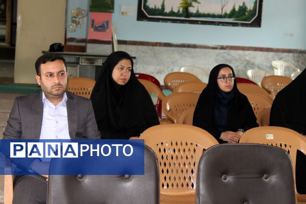 برگزاری جلسه آموزشی پیشتازان در بندپی شرقی