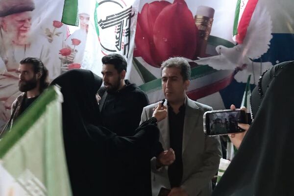 موکب آموزش و پرورش ناحیه یک کرمانشاه، نقطه عطف راهپیمایی شبانه شد