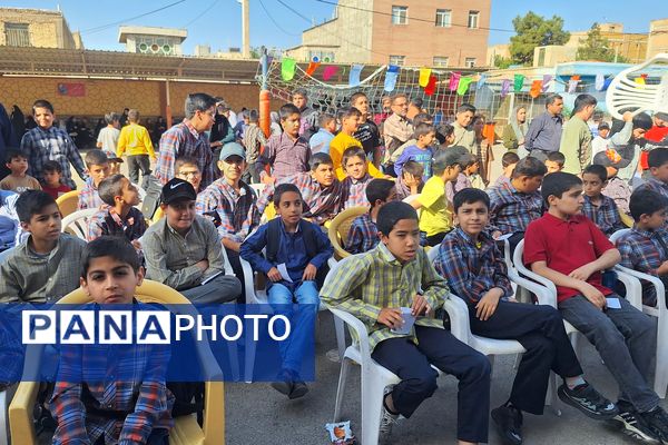 مسابقات قرآن، عترت و نماز  دانش‌آموزان پسر مقطع ابتدایی ناحیه۳ شیراز 