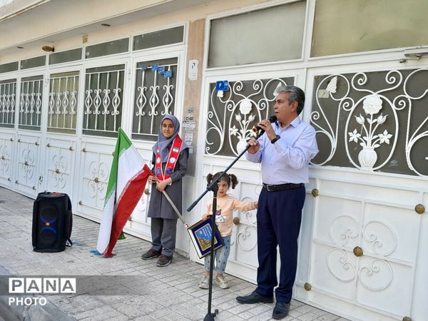 تقدیر از معلمان بازنشسته توسط آموزش و پرورش ناحیه سه