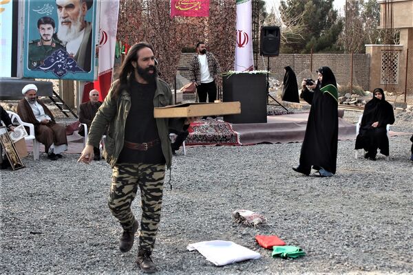 مراسم دومین سالگرد خاکسپاری شهید گمنام آموزشکده فنی دختران قم
