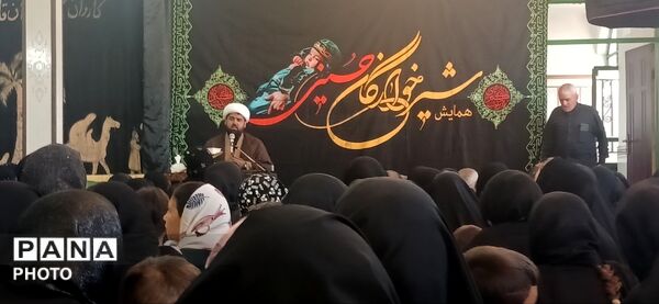 برگزاری همایش باشکوه شیرخوارگان حسینی با حضور خانواده‌ها و نوزادان