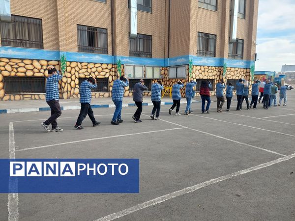 مانور زلزله و ایمنی در مدارس شهرستان ورامین 