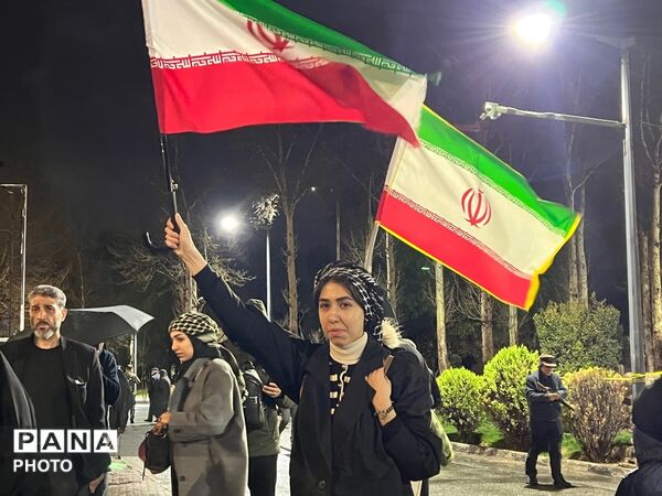 تجمع باشکوه مردم کرج برای مبارزه با دشمن آمریکا صهیونی