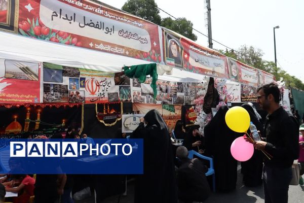 قدم به قدم در مسیر عاشقی اباعبدالله‌الحسین‌(ع)