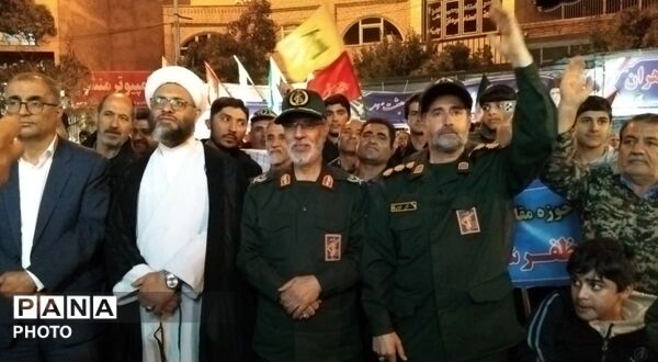 حضور فرمانده سپاه عاشورا در تجمعات شبانه مردمی شهرستان اهر 