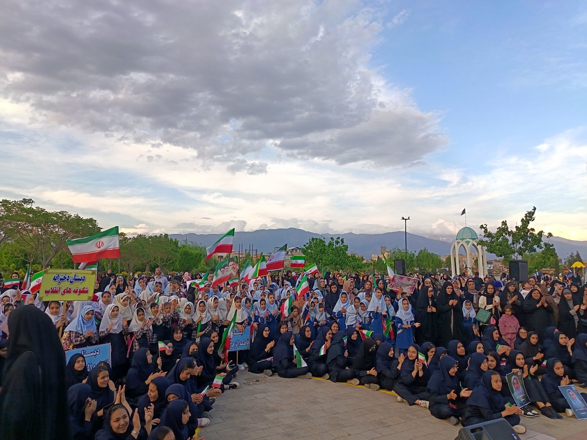 میناب 168، رمز مقدسی برای دختران ایران زمین