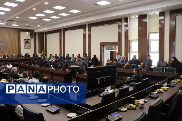 شورای آموزش و پرورش قطب شهید برونسی به میزبانی تربت حیدریه