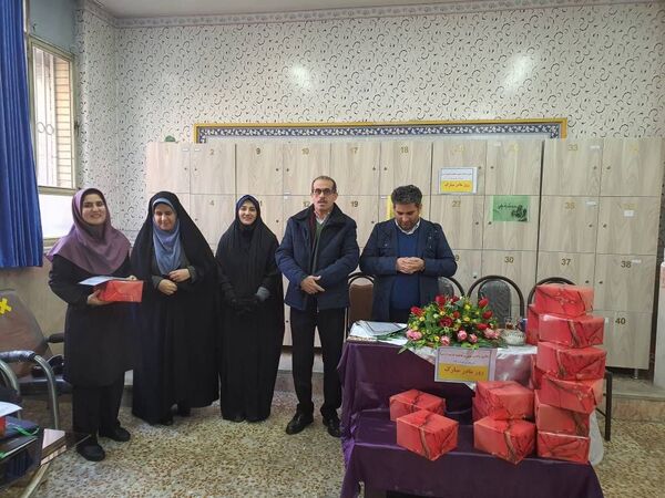 تقدیراز مادران فاطمی و تجلیل از مقام شامخ زن در دبستان هیات امنایی ملاصدرا