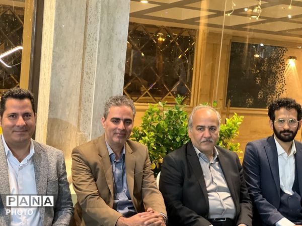 تجلیل از فرهنگیان بازنشسته ناحیه شش مشهد