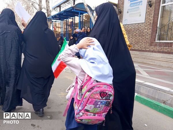 به یاد شهدای میناب؛ با کوله در مراسم روز قدس حاضر می‌شوم 