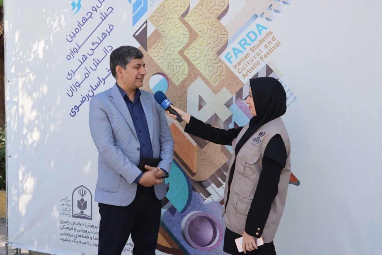 راه‌اندازی دبیرخانه جشنواره استانی فرهنگی و هنری را گامی مؤثر در راستای تحقق مدرسه محوری و دانش‌آموز محوری است