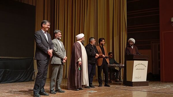 دورهمی بزرگ «لیگ جتی‌ها»